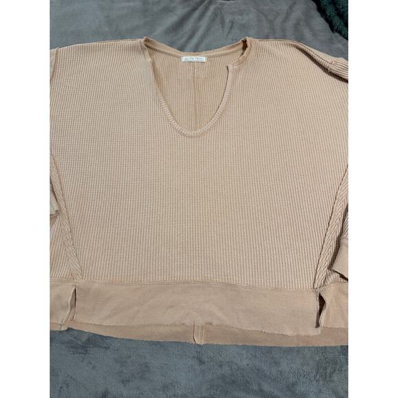 Free People SZ Medium Oversized Beige Boxy Waffle Long Sleeve Thermal Top Women - Picture 6 of 12